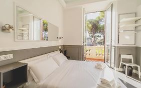 WE LOVE ROMA Guest House