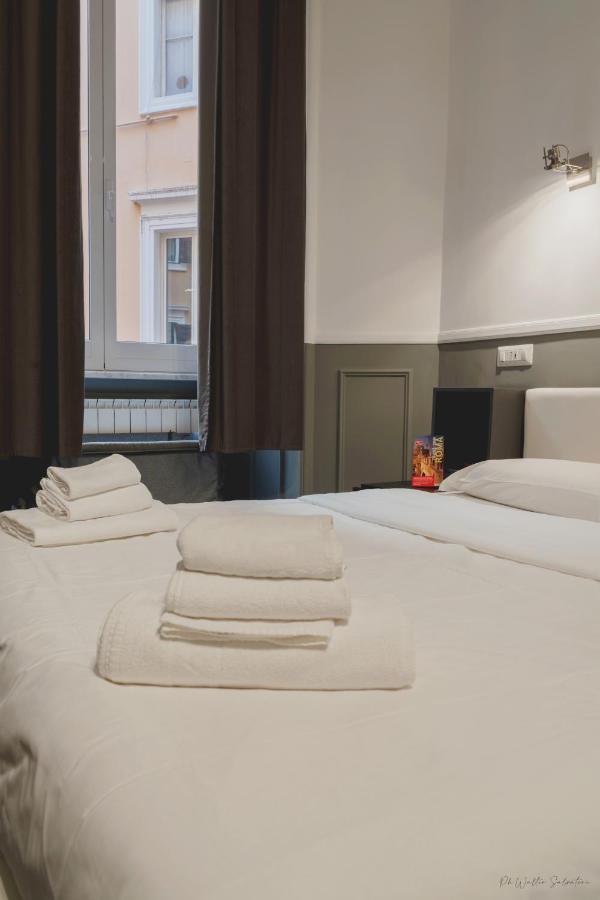 WE LOVE ROMA Guest House Extérieur photo